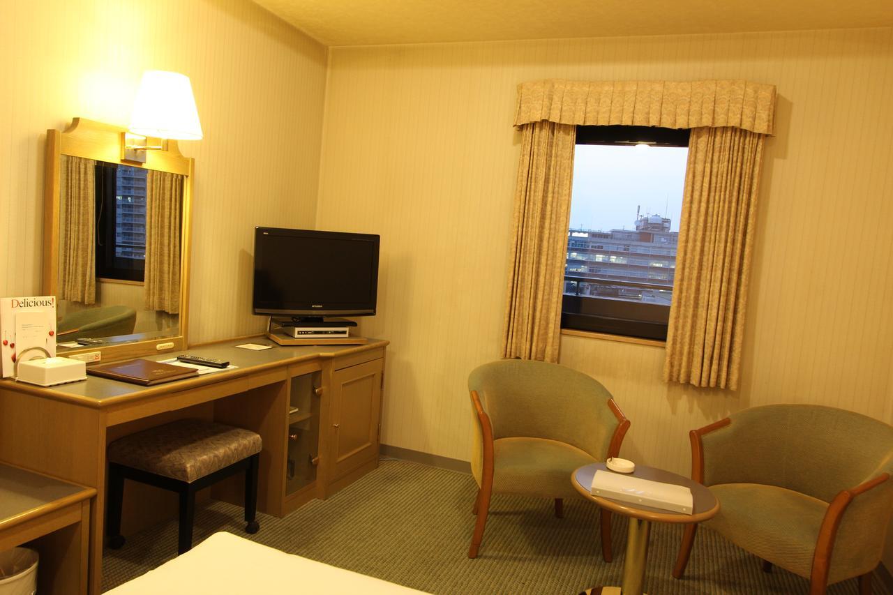 Shimonoseki Grand Hotel Room photo